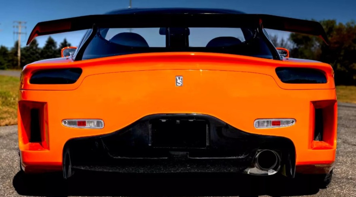 Легенда «Токійського дрифту» оживає — RX-7 (фото)