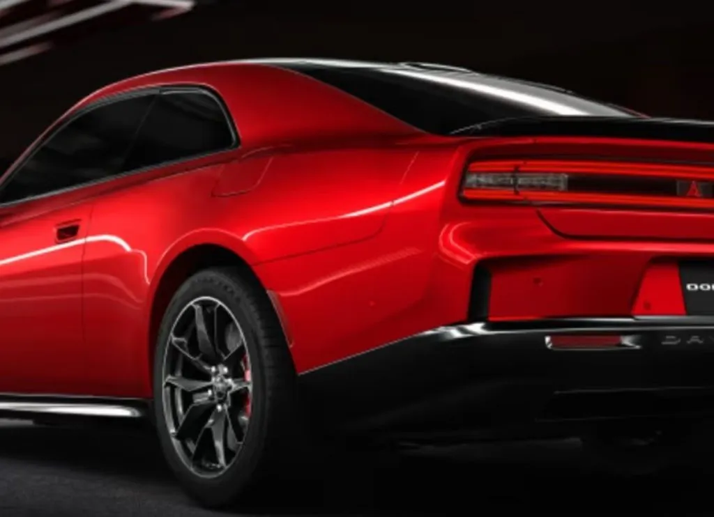 Електричний Dodge Charger подорожчав майже на $10 000
