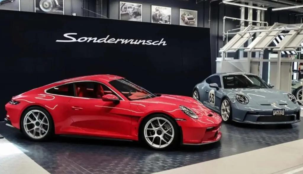 Дивна помилка Porsche: два 911 S/T з однаковим номером