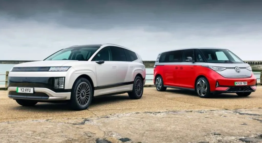 Сімейний електробій: Hyundai Ioniq 9 і VW ID. Buzz GTX (фото)