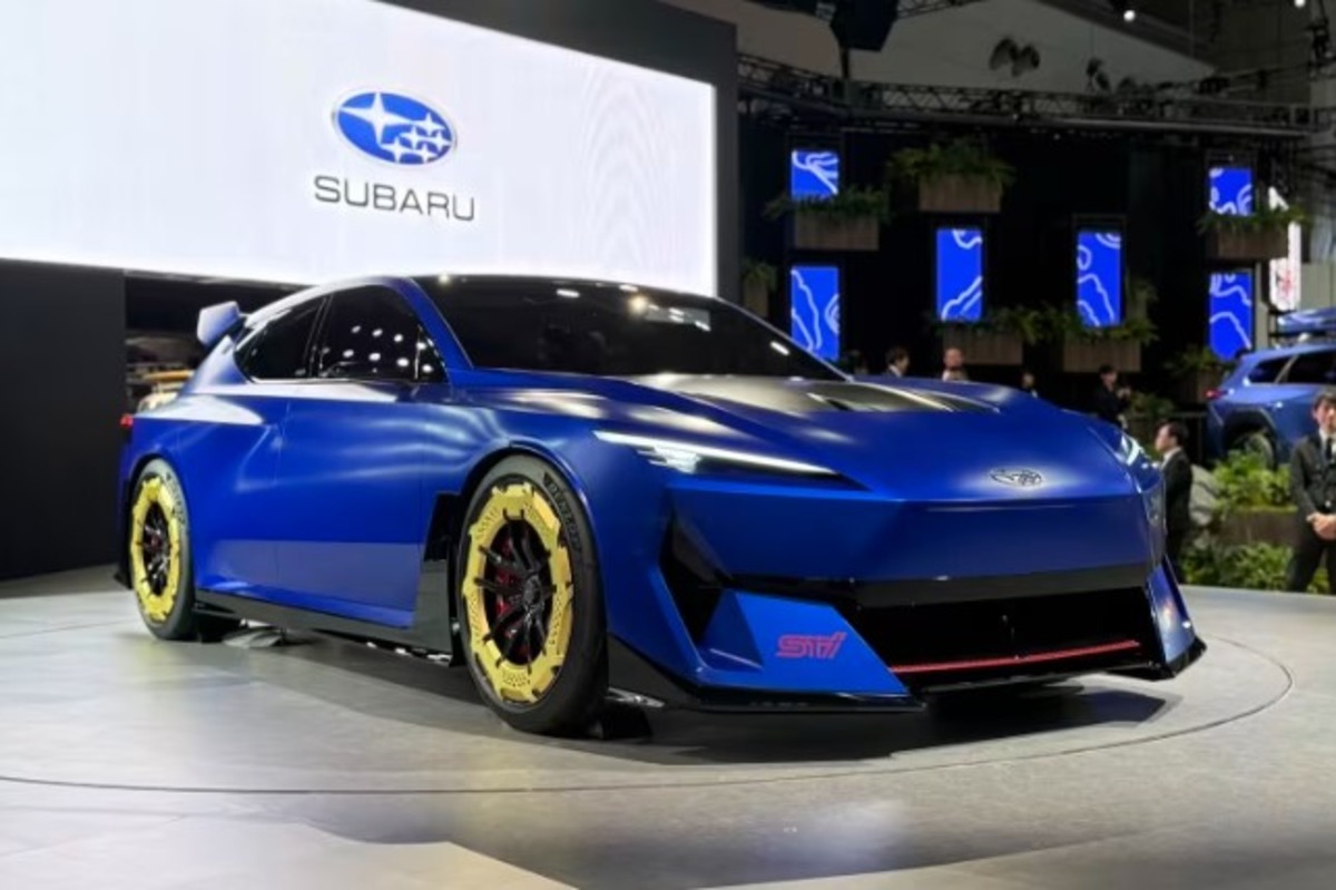 Subaru працює над ICE та EV версіями