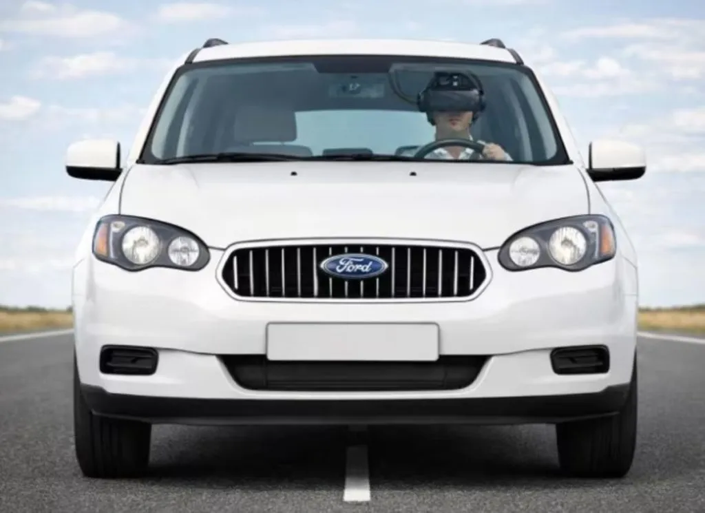 Ford перетворює сонцезахисний козирок на HUD