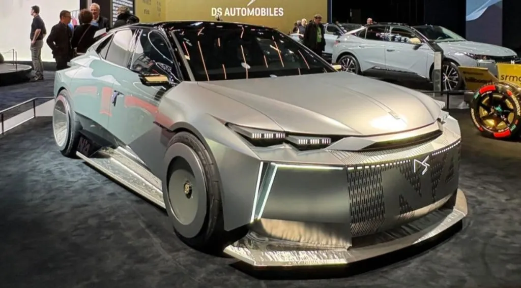 DS показала спортивний концепт No4 у стилі хот-хетча