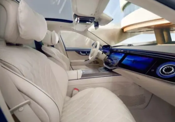 Новий Mercedes S-Class став ще розумнішим (фото)