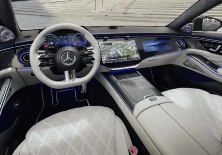 Новий Mercedes S-Class став ще розумнішим (фото)