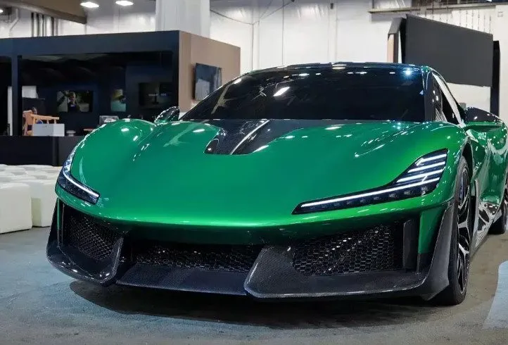 Dreame показала три електросуперкари на CES (фото)