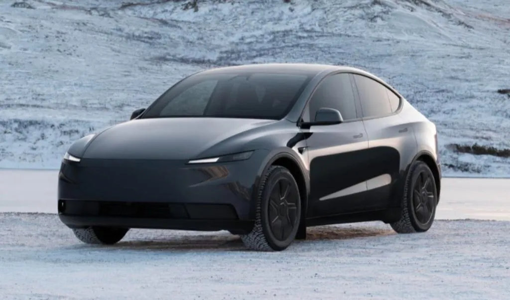 Нова спрощена Tesla Model Y Long Range вийшла на ринок