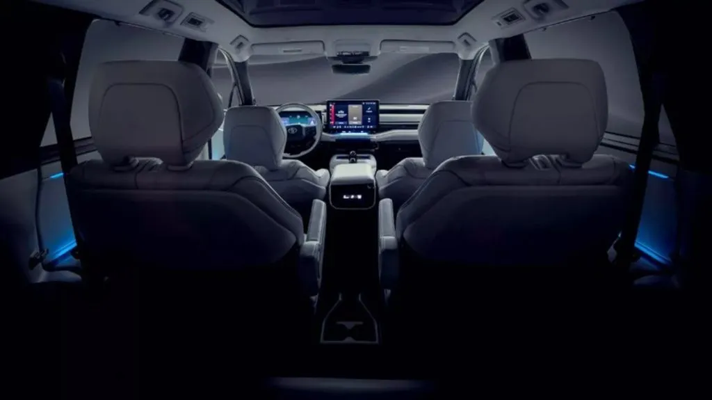 Новий тизер Toyota натякає на електричний Highlander (відео)