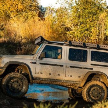 Офроуд без компромісів: Ineos Grenadier з портальними мостами