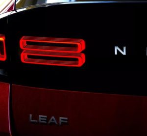 Бюджетний Nissan Leaf відкладають (фото)