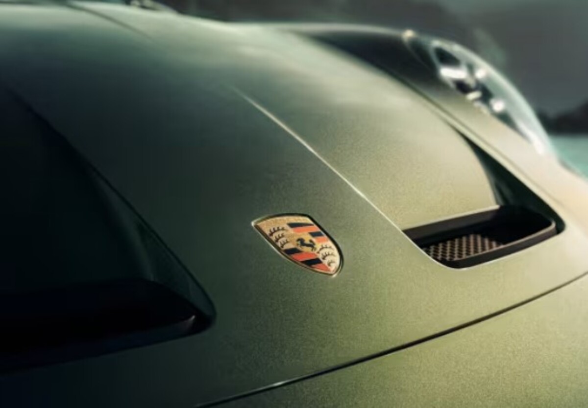 Porsche 911 GT3 Cabriolet: перший відкритий GT3 (відео)