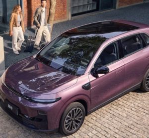 Leapmotor запускає B10 з подовжувачем автономності