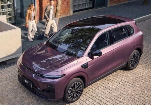 Leapmotor запускає B10 з подовжувачем автономності