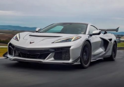 Corvette ZR1X: найпотужніший серійний спорткар США (фото)