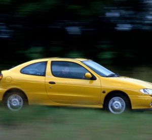 Renault Megane Coupé – бюджетна класика для сучасних водіїв