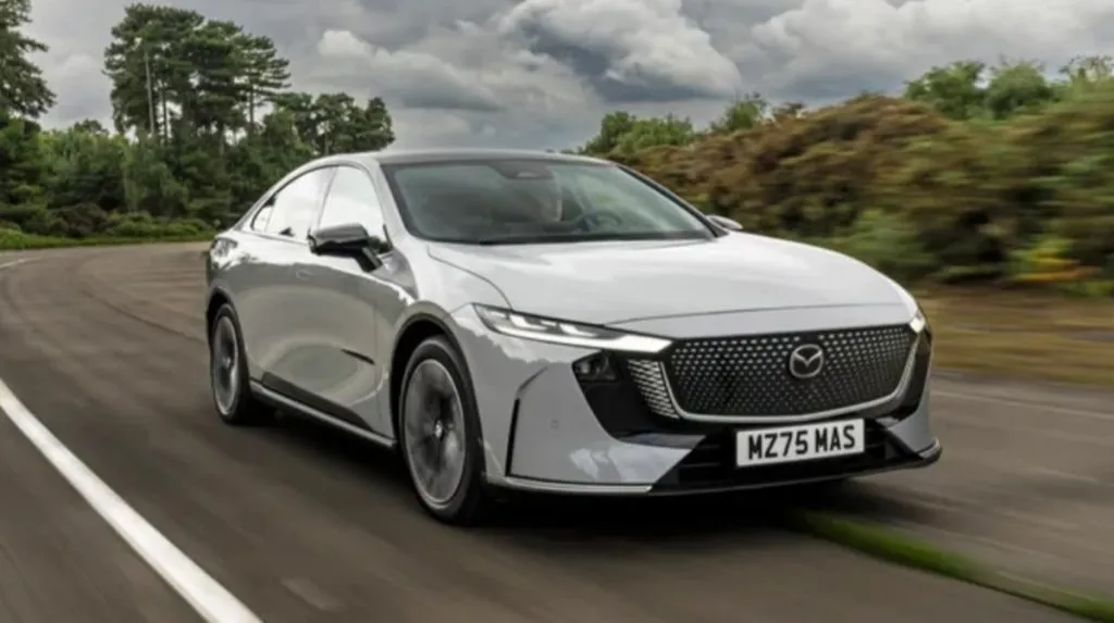 Електрична Mazda 6e стартує від £39 тис. (фото)
