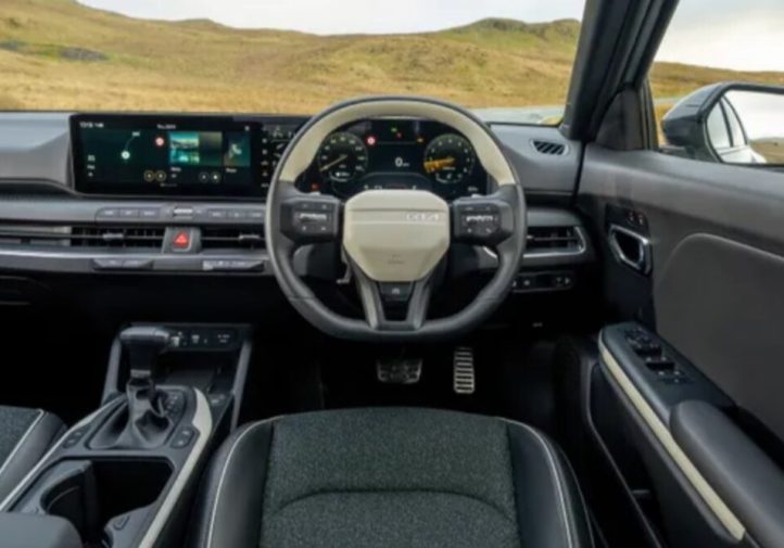 Kia K4 виходить на ринок: плюси і мінуси (огляд)