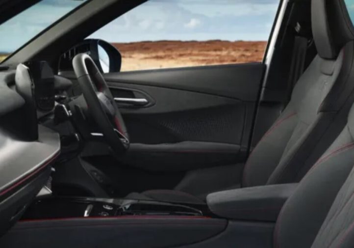 Оновлений Audi Q3: ставка на дизайн і цифровізацію (огляд)