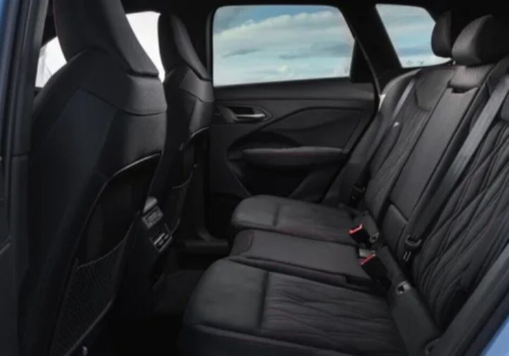 Оновлений Audi Q3: ставка на дизайн і цифровізацію (огляд)