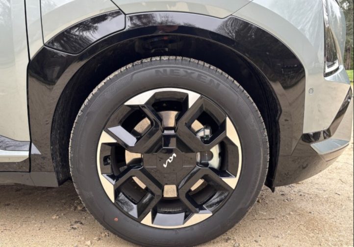 Kia EV5 програє європейським конкурентам (фото)