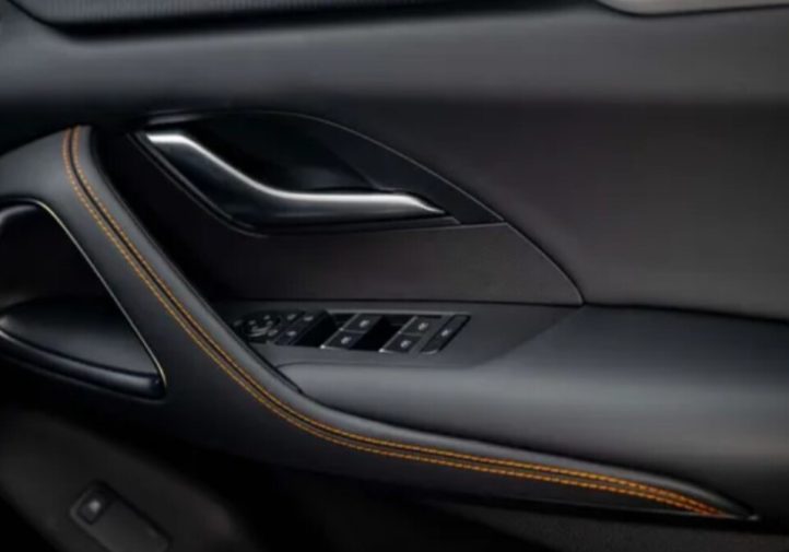 Плагін-гібрид без переплати: тест BYD Sealion 5 (огляд)