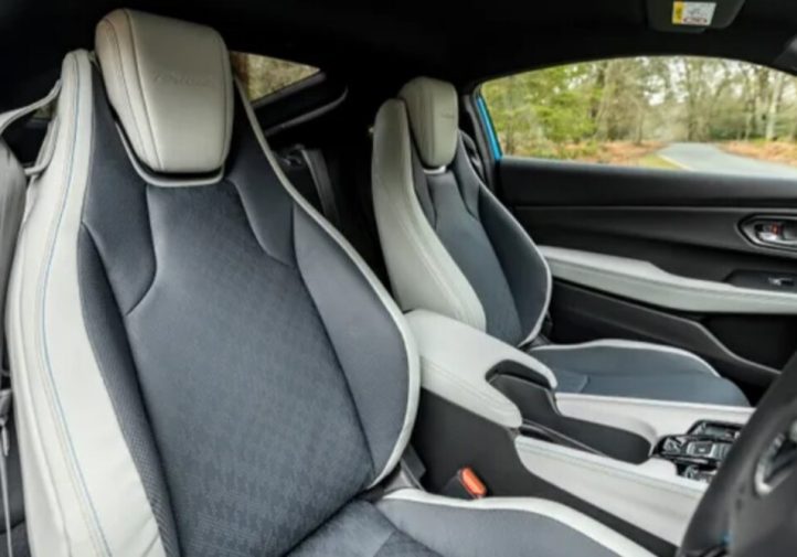 Honda повернула Prelude — і це не спорткар, а щось цікавіше