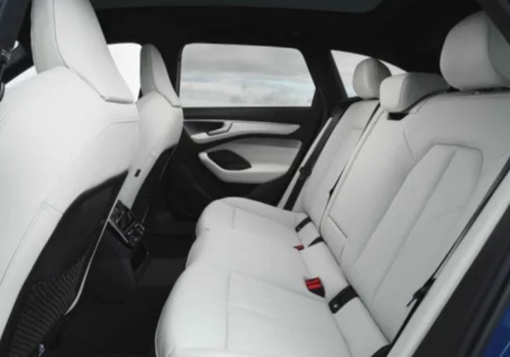 Audi A6 Avant: практичний бізнес-клас без пафосу (огляд)