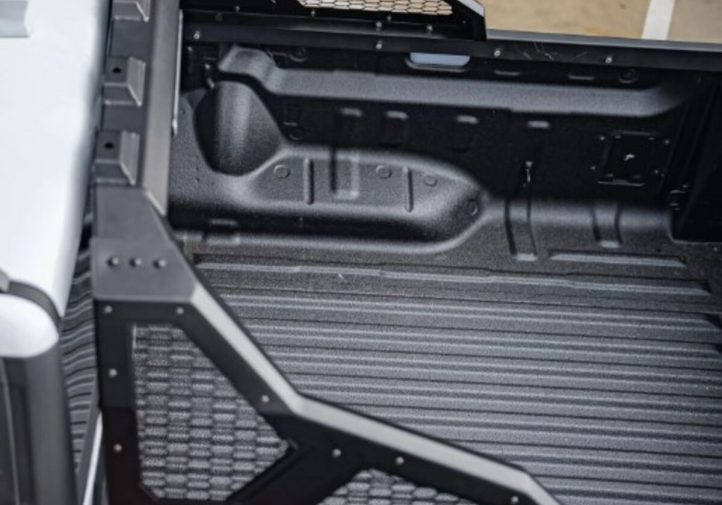 Тюнінг BYD Shark 6 для європейського смаку (фото)