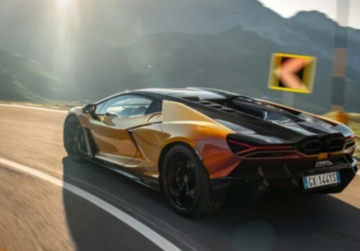 Жорсткий тест: останній Lamborghini Countach (фото)