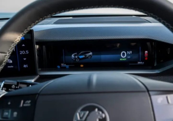 Vauxhall Grandland Electric : ставка на практичність (огляд)