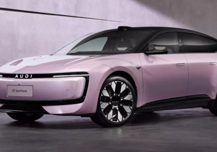 Безкільцева електрична AUDI в Китаї провалюється (фото)