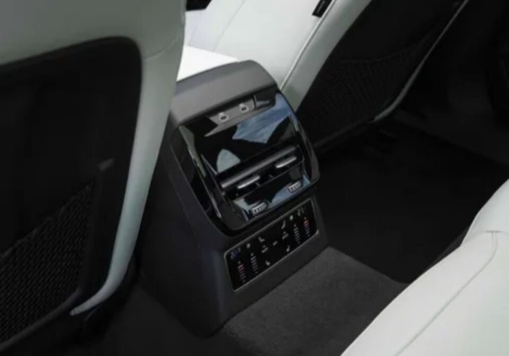 Audi A6 Avant: практичний бізнес-клас без пафосу (огляд)