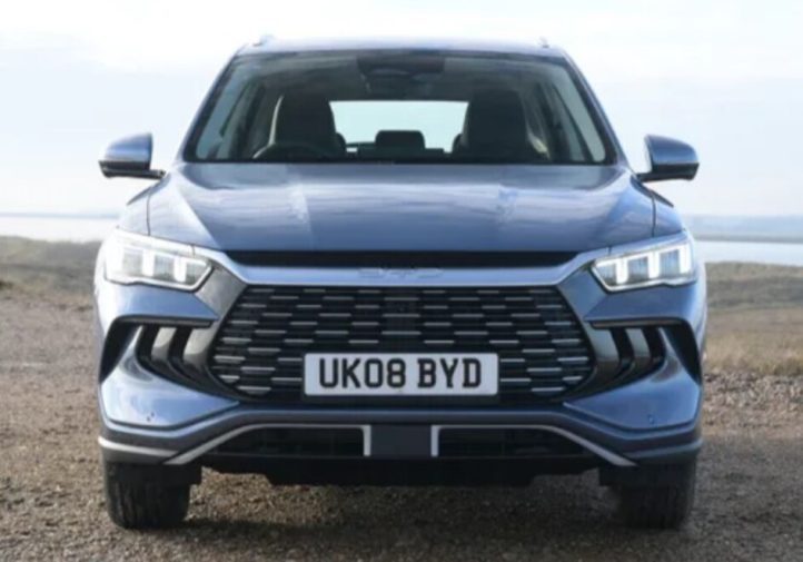 Плагін-гібрид без переплати: тест BYD Sealion 5 (огляд)