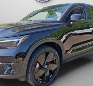 Volvo EC40 Black Edition: електрокар-рідкість без гучної слави