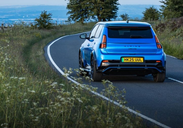 Чому Alpine A290 визнали найвеселішим EV