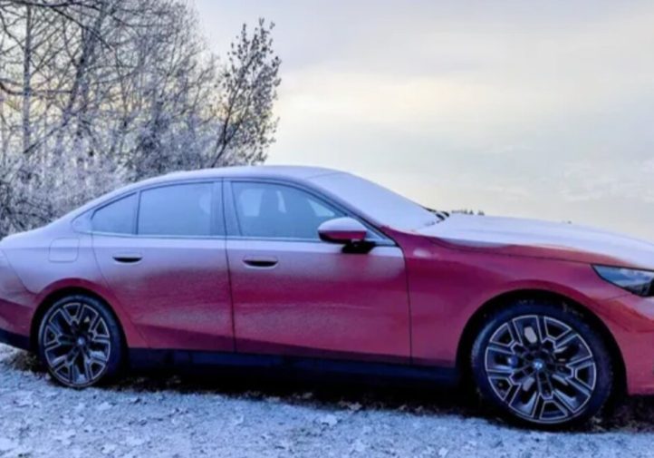 BMW 550e xDrive M Sport Pro: тест на довгу дистанцію (фото)