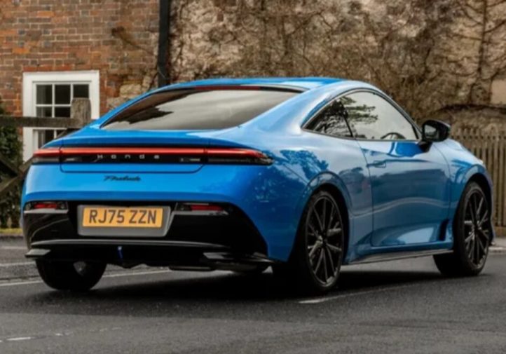 Honda повернула Prelude — і це не спорткар, а щось цікавіше