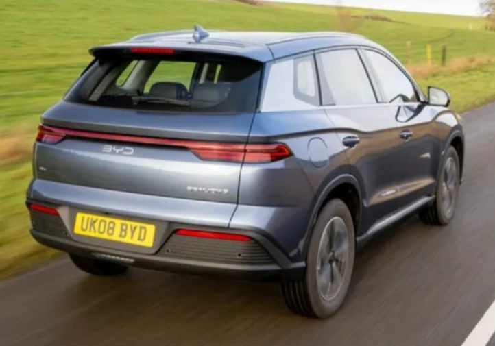 Плагін-гібрид без переплати: тест BYD Sealion 5 (огляд)