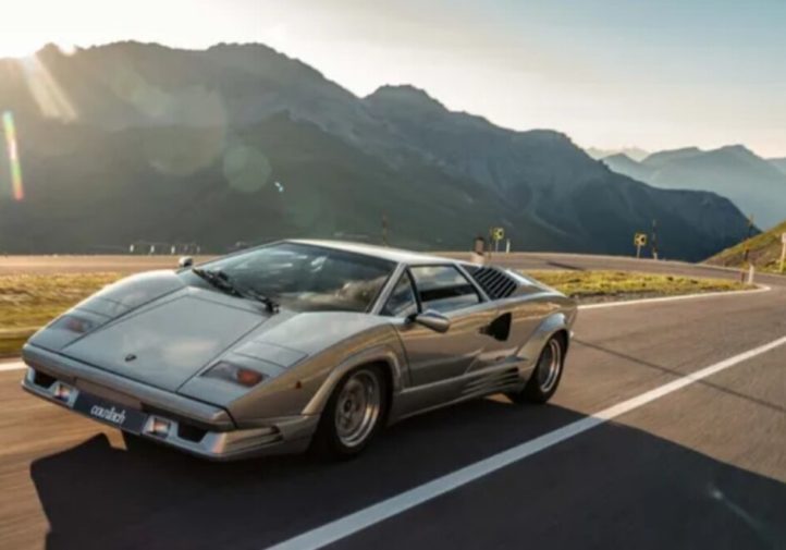 Жорсткий тест: останній Lamborghini Countach (фото)