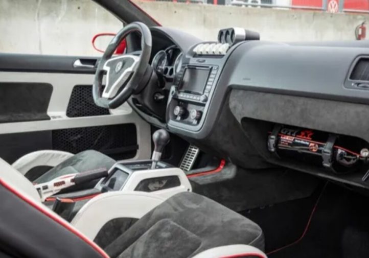 Volkswagen знову показав найекстремальніший Golf GTI  (фото)