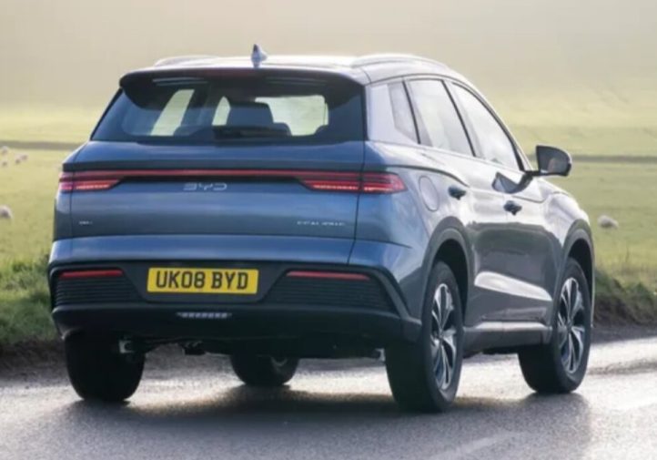 Плагін-гібрид без переплати: тест BYD Sealion 5 (огляд)