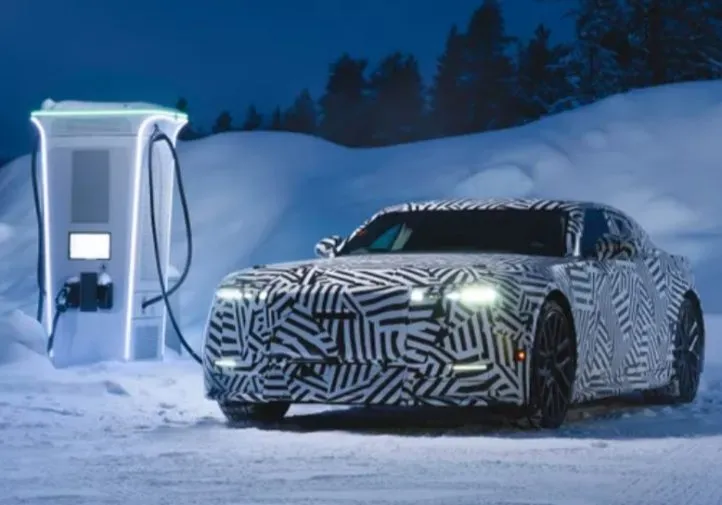 Прототип Jaguar Type 00: ставка на майбутнє (огляд)