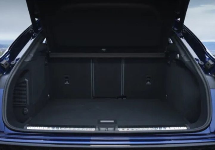 Оновлений Audi Q3: ставка на дизайн і цифровізацію (огляд)