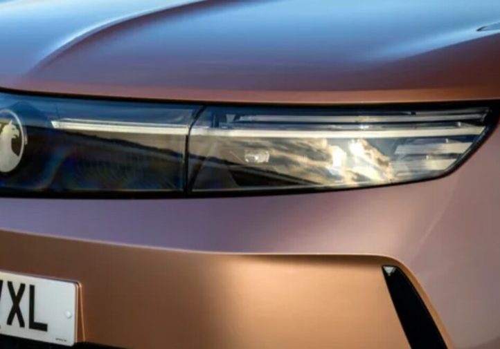 Vauxhall Grandland Electric : ставка на практичність (огляд)