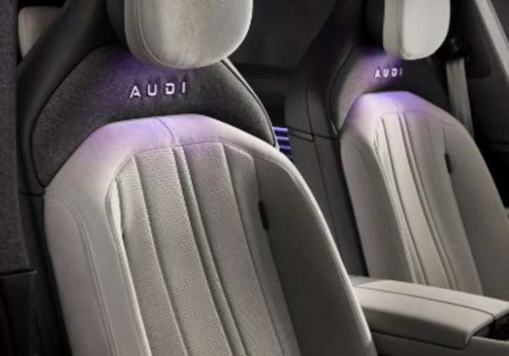 Безкільцева електрична AUDI в Китаї провалюється (фото)