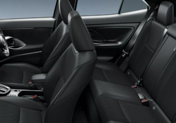 Toyota Yaris отримала механіку, але втратила технологію (фото)