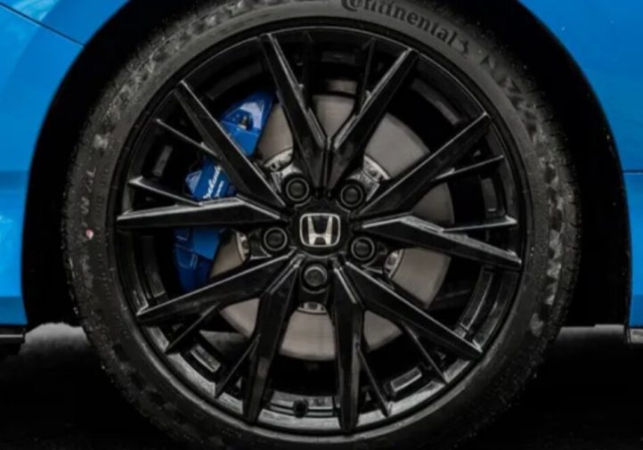 Honda повернула Prelude — і це не спорткар, а щось цікавіше