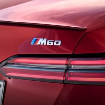 BMW i5 проти нових «електричок» з Китаю