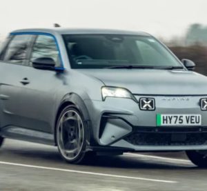 Alpine A290: новий електричний хот-хетч на базі Renault 5