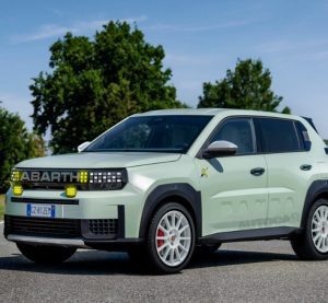 Abarth готує «гарячу» Panda після провалу електромобілів